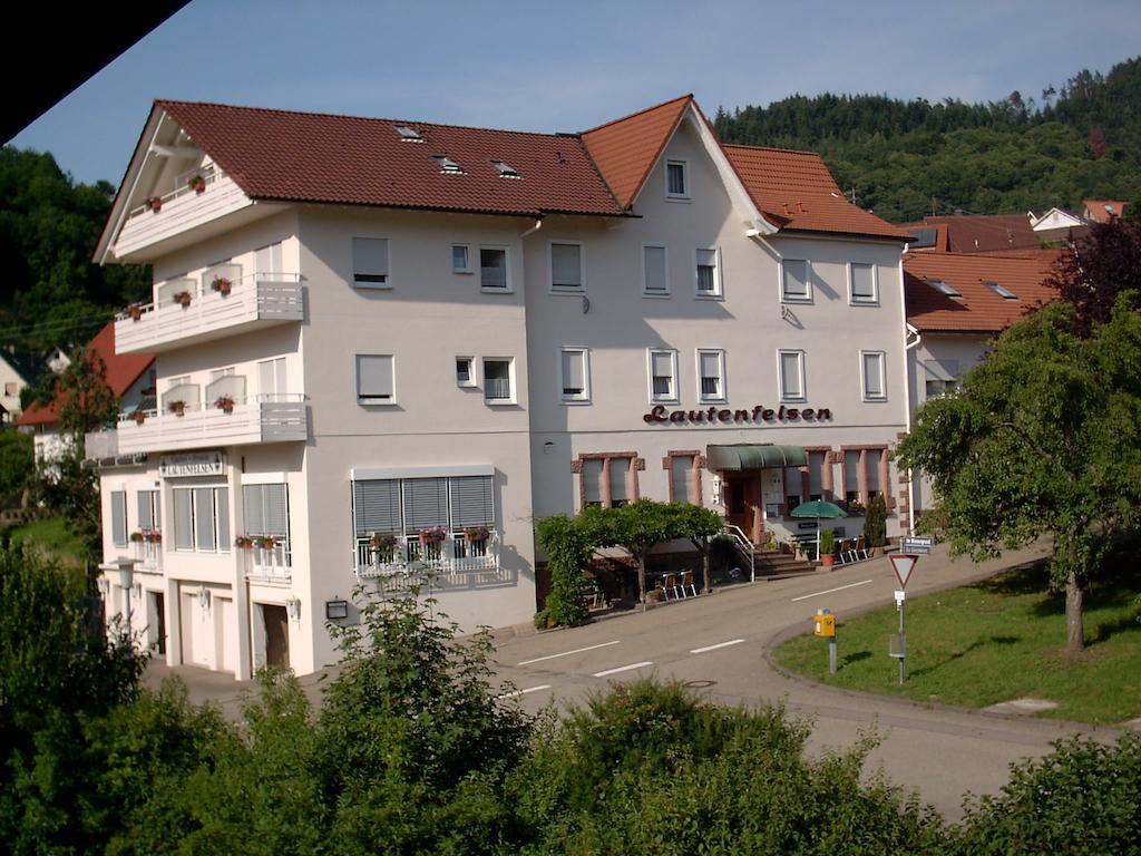 Lautenfelsen Fruhstuckspension B&B Gernsbach Ngoại thất bức ảnh